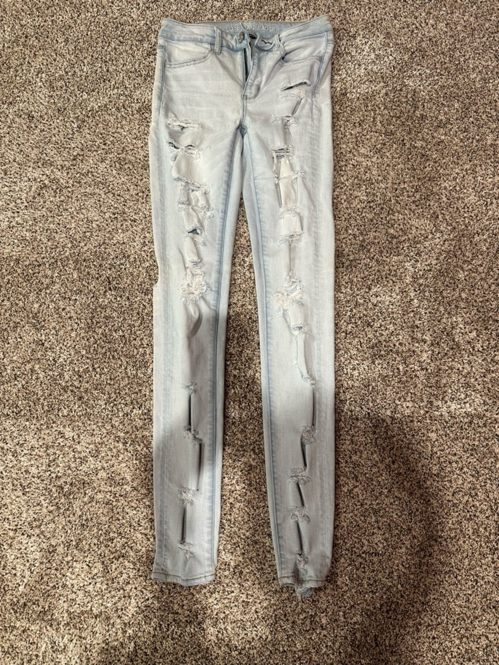 American Eagle Outfitters Light Blue Ripped Skinny Jeans